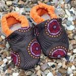 Baby booties, 0-6 months