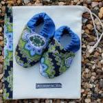 Baby booties, jasmine paisl..