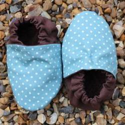 Baby booties, Aqua mini spots 3-9 months